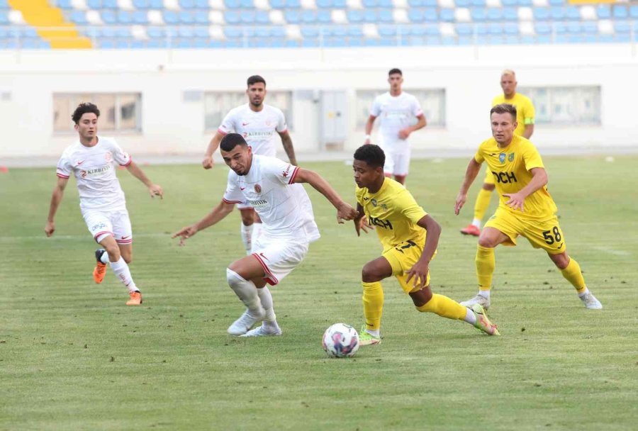 Hazırlık Maçı: Antalyaspor: 0 - Metalist Kharkiv: 1