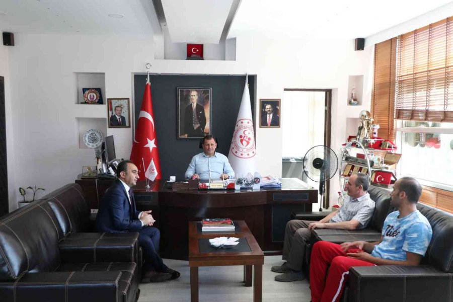 Bünyanlı Basketbolculardan Ali İhsan Kabakcı’ya Ziyaret