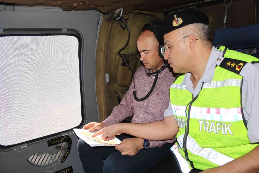 Kayseri’de Bayram Öncesinde Helikopterle Trafik Denetimi