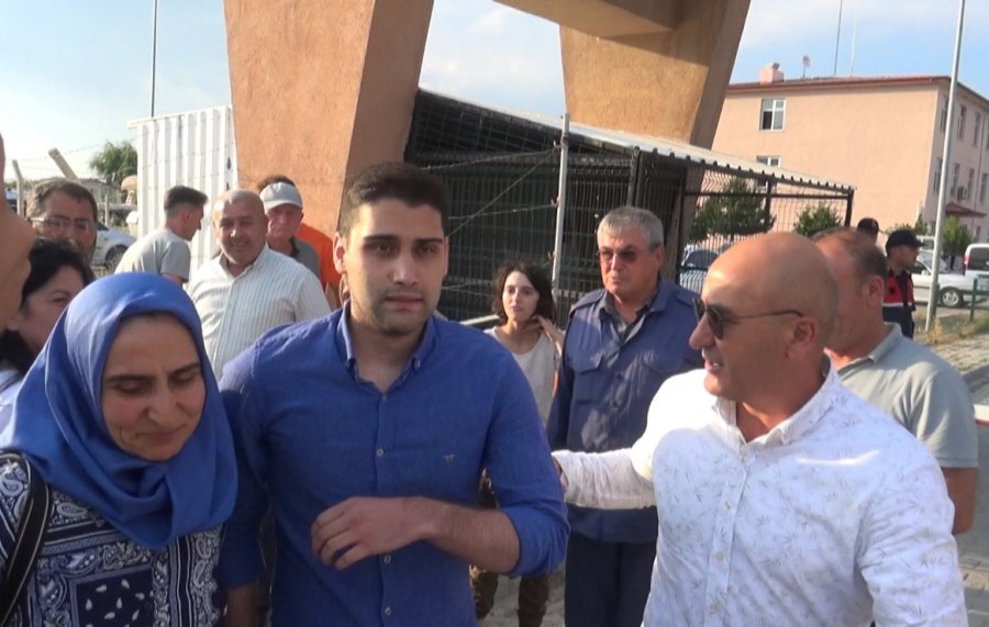 Kadir Şeker Cezaevinden Tahliye Oldu