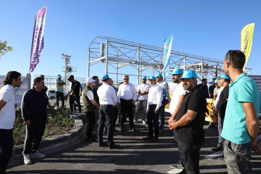 Kurban Pazarı Ve Kesim Alanında Son Hazırlıklar Denetlendi