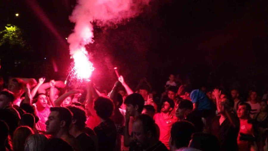 Başpehlivan Cengizhan Şimşek: "4 Gündür Uyumuyorum"