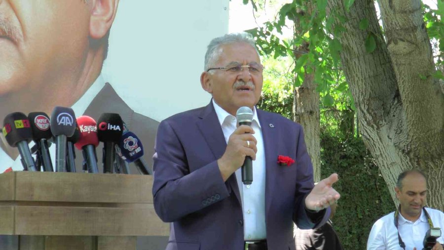 Ak Parti Kayseri İl Teşkilatı Bayramlaştı