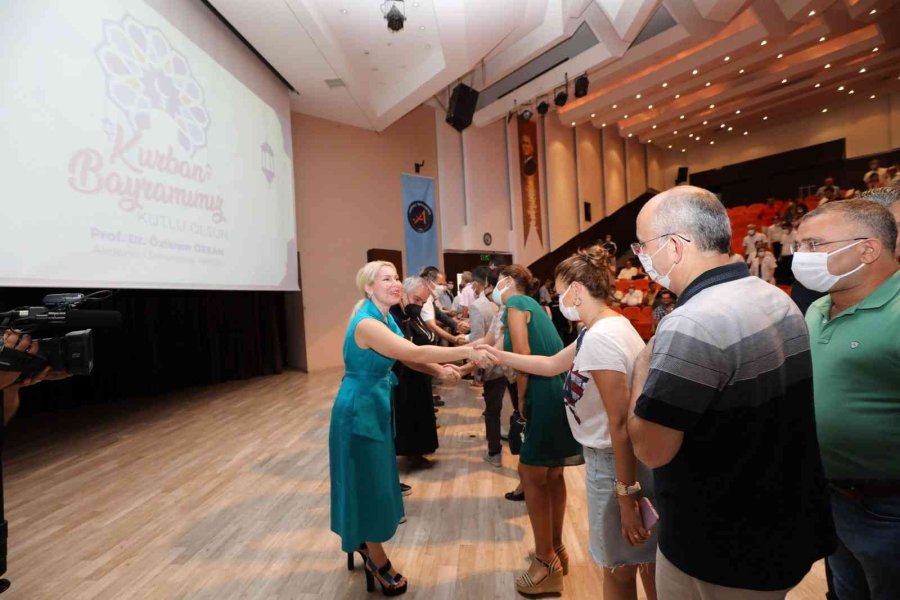 Rektör Özkan: “şiddet Uygulayanlar Sağlık Sisteminden Dışlanmalı”