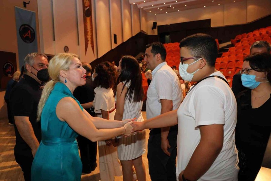 Rektör Özkan: “şiddet Uygulayanlar Sağlık Sisteminden Dışlanmalı”