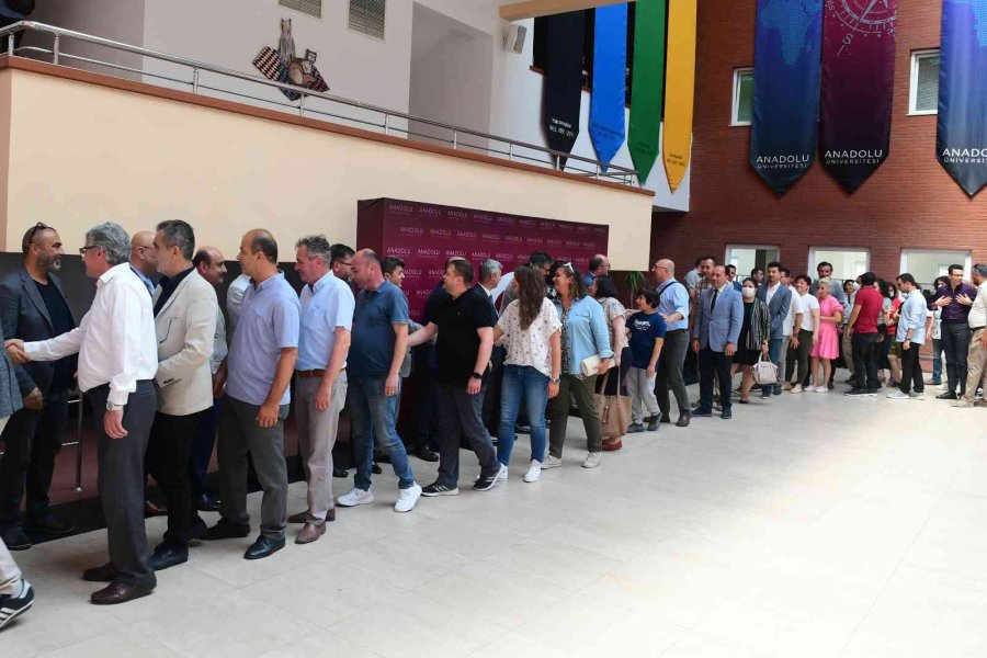 Anadolu Üniversitesi Ailesi Bayramlaşma Töreninde Bir Araya Geldi