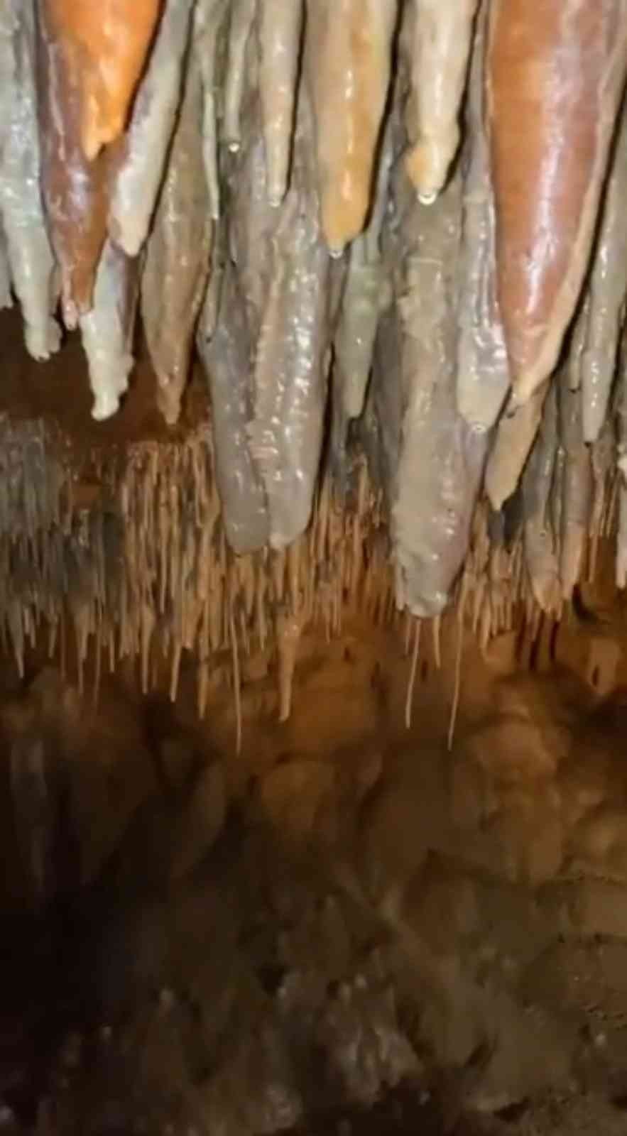 İnşaatın Temel Kazılarında Mağara Bulundu