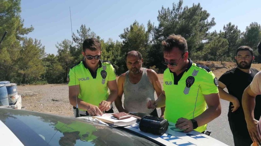 Alkollü Sürücü Tomruk Kamyonuyla Karayolunu Savaş Alanına Çevirdi