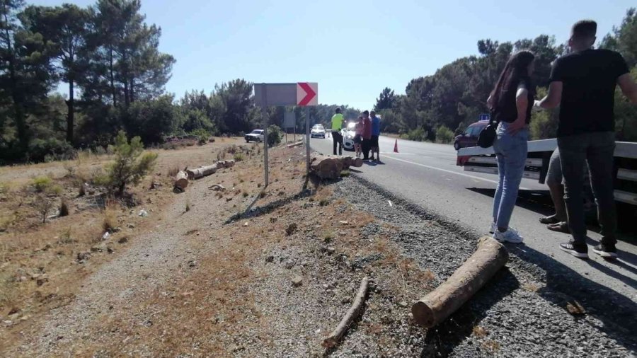 Alkollü Sürücü Tomruk Kamyonuyla Karayolunu Savaş Alanına Çevirdi