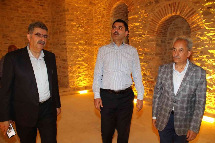 Bakan Kurum 63. Uluslararası Akşehir Nasreddin Hoca Şenliği’ne Katıldı