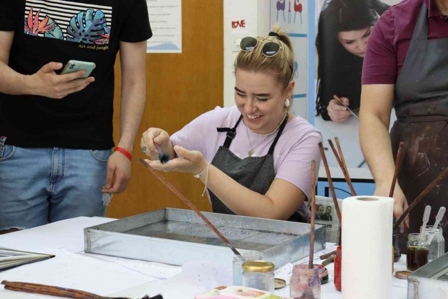 Kaymek’ten Kardeş Şehir Mostar’da Ebru Atölye Çalışması