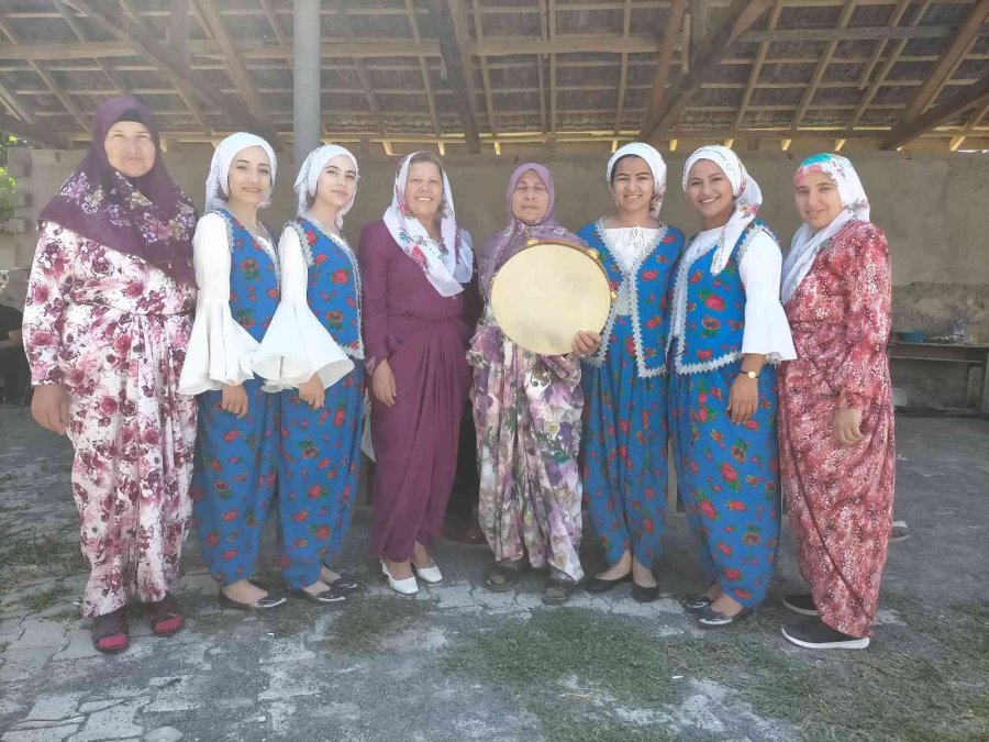 Gemiç’te Yıllardır Süren Güzel Bir Gelenek