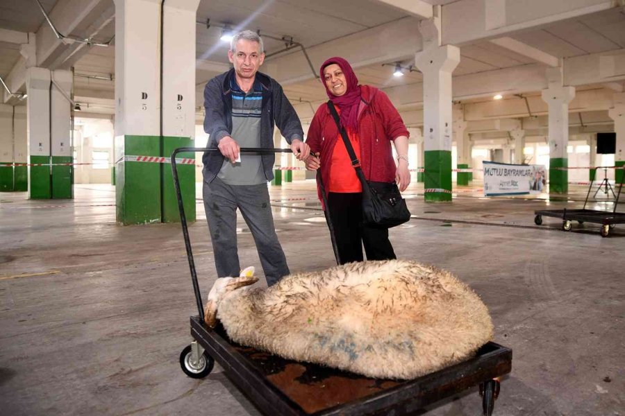 Bayram Huzuru Tepebaşı’nda