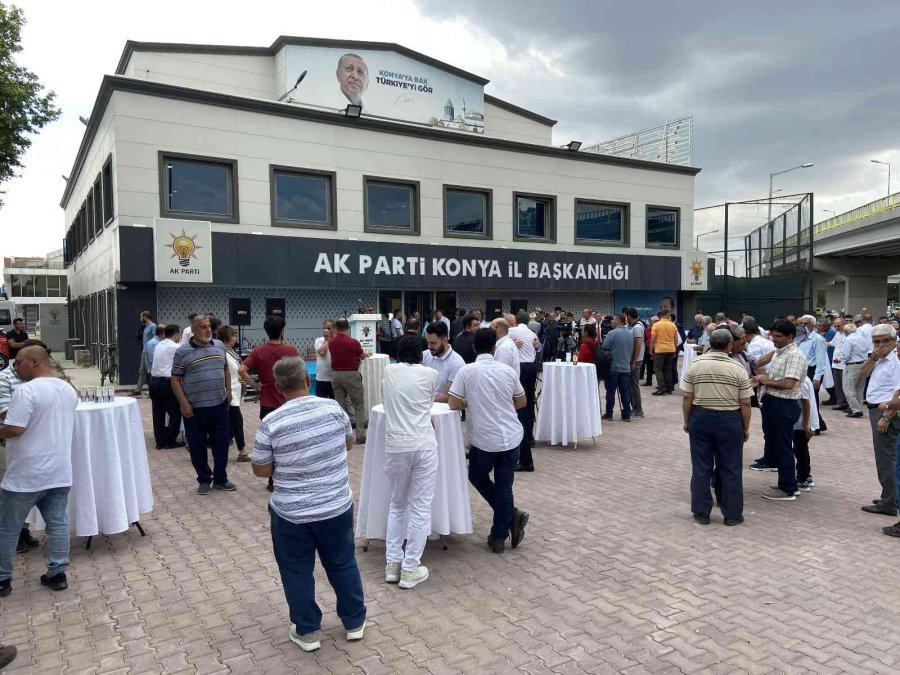 Ak Parti Konya Teşkilatı Bayramlaştı