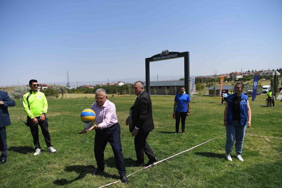 Başkan Büyükkılıç Çocukluk Günlerini Yeniden Yaşadı