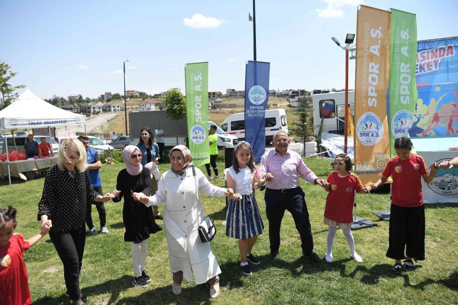 Başkan Büyükkılıç Çocukluk Günlerini Yeniden Yaşadı