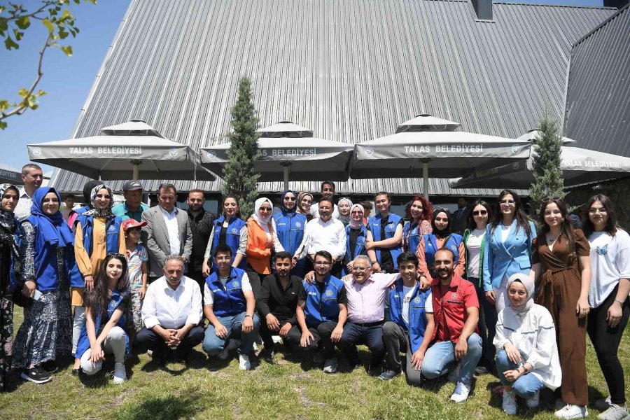 Başkan Büyükkılıç Çocukluk Günlerini Yeniden Yaşadı