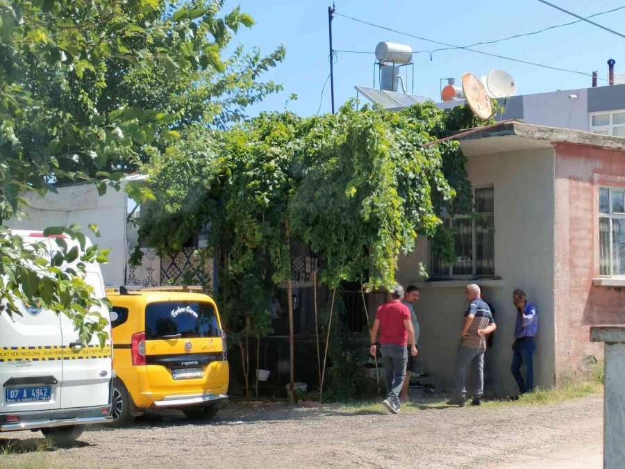 Ağabeyinin Evinde Fenalaşan Kadın Kurtarılamadı