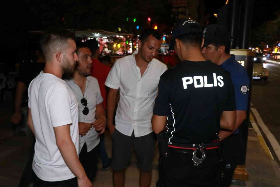 Aksaray’da Polisin Bayram Denetimleri Sürüyor