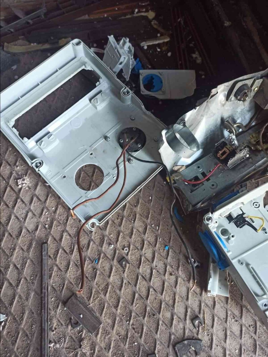 Radyo Vericisinin Kablolarını Çalan Şahsa Suçüstü