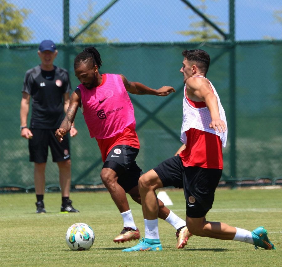 Ft Antalyaspor’da Burdur Kampı Devam Ediyor