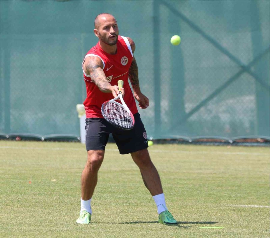 Antalyaspor’dan Eğitsel Oyunlu Antrenman