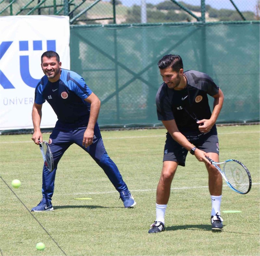 Antalyaspor’dan Eğitsel Oyunlu Antrenman