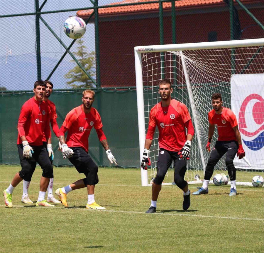 Antalyaspor’dan Eğitsel Oyunlu Antrenman