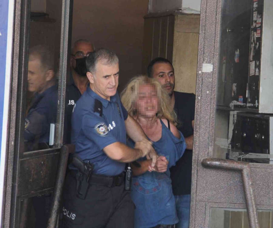 Genç Kadın Yaptıklarıyla Mahalleliyi Canından Bezdirdi