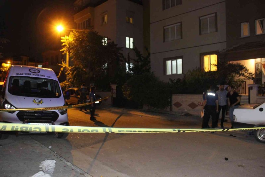 Çakmak Tüpü Bomba Gibi Patladı: 4 Yaralı