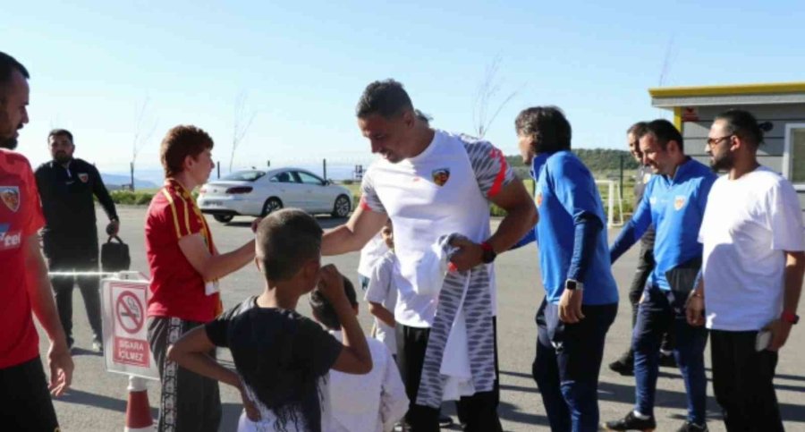 Özel Çocukların ’kayserispor’ Heyecanı