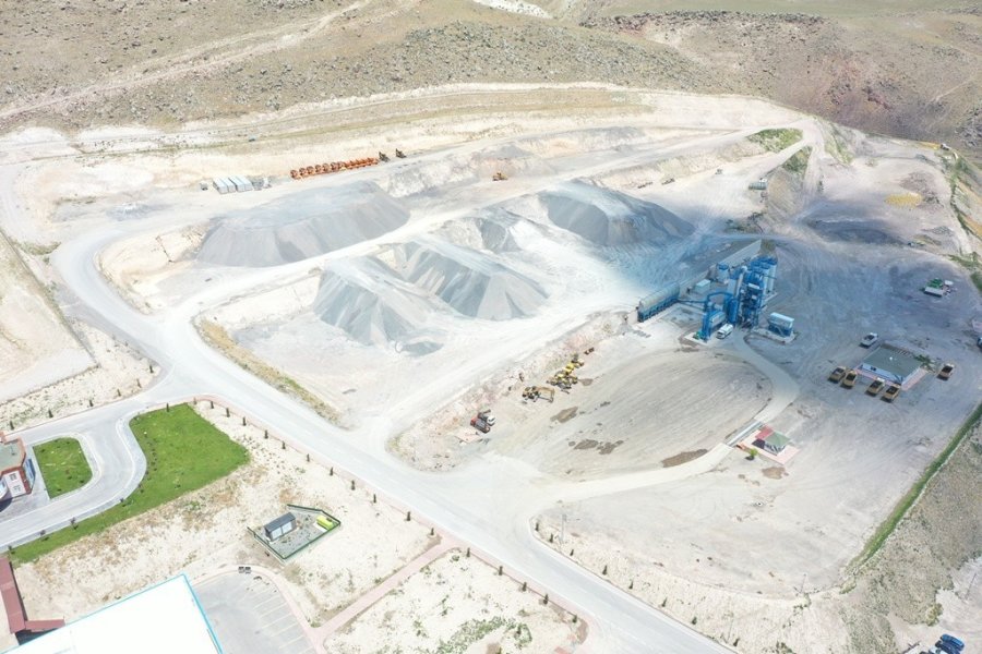 Kocasinan, En Yüksek Kapasiteye Sahip Asfalt Plenti İle Rekora Koşuyor