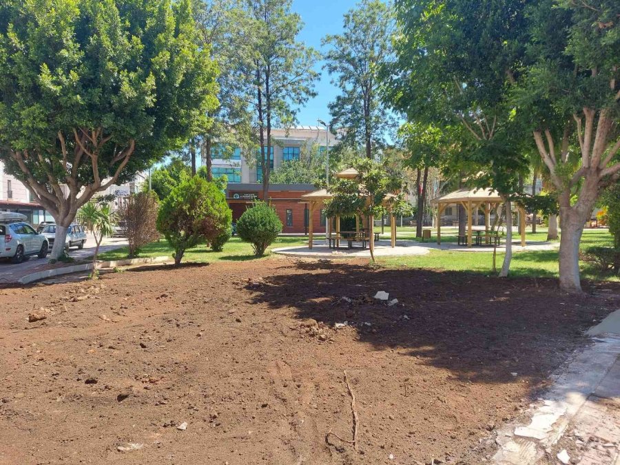 Türk Ocağı Parkı’nda Yeşil Alan Miktarı Artırıldı