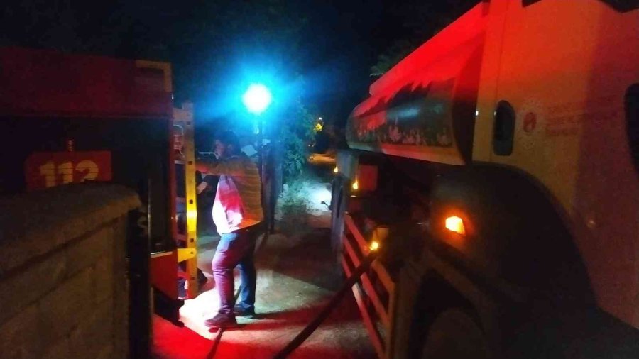 Hüyük’te Ahır Yangını