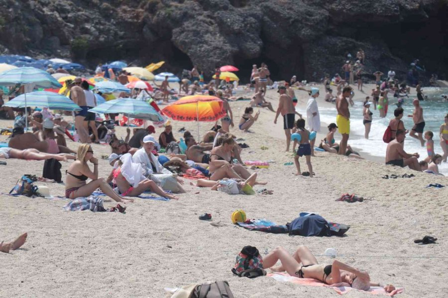 Antalya Bu Yıl 3 Milyon Alman Turist Bekliyor