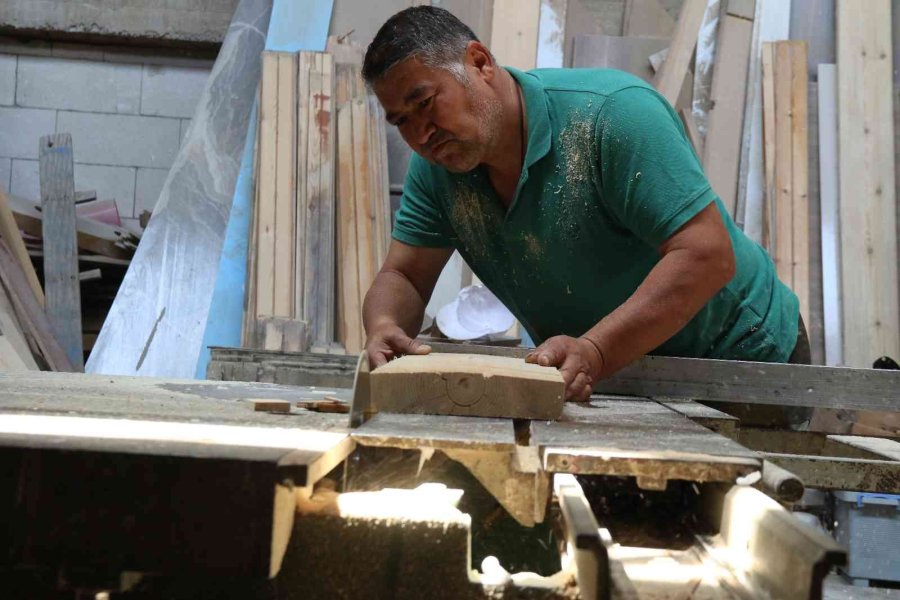 ‘bal İşçileri’ Odunpazarı Evleri’ni Simgeleyen Kovanda Üretim Yapacak