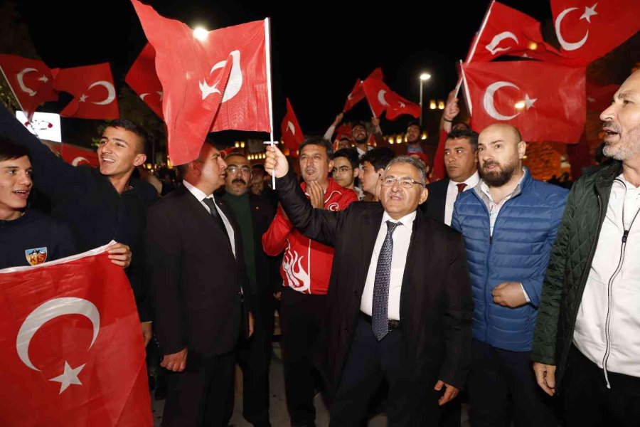 Başkan Büyükkılıç’tan “15 Temmuz Demokrasi Ve Milli Birlik Günü” Mesajı