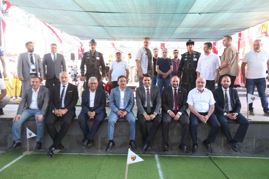 Avrupa’daki Türkler Kayseri Büyükşehir’in Coşkulu Festivali İle Bir Araya Geldi