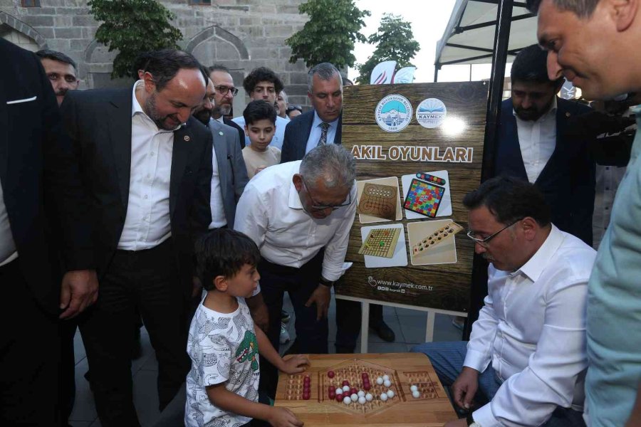 Avrupa’daki Türkler Kayseri Büyükşehir’in Coşkulu Festivali İle Bir Araya Geldi