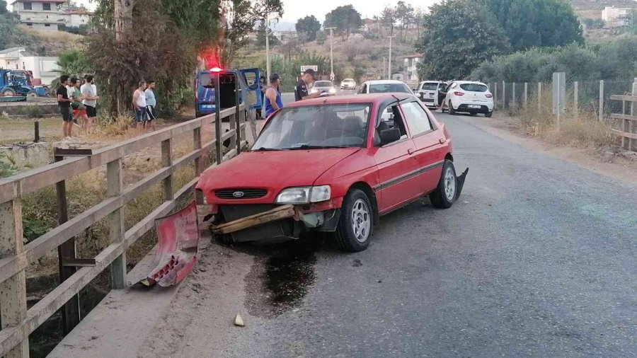 Alkollü Halde Köprü Korkuluklarına Çarptı, ’şaştım Kaldım’ Dedi