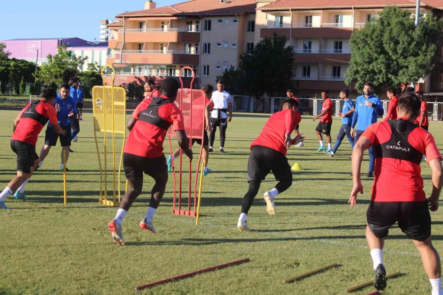 Çağdaş Atan: "bu Sezon Kayserispor İçin Çok Önemli"