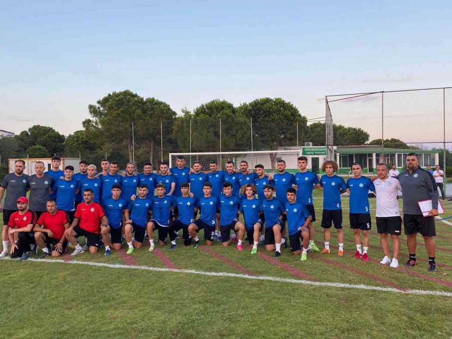 Serik Belediyespor Top Başı Yaptı