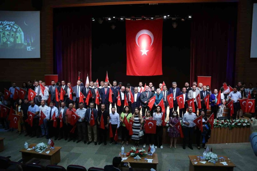 Dr. Murat Yılmaz:”15 Temmuz’da İstenen Türkiye’nin Devlet Kapasitesini Çökertmekti”
