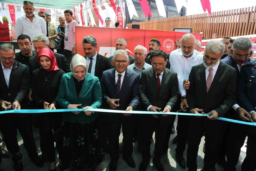 Büyükşehir’den 15 Temmuz’a Özel Anlamlı Sergi