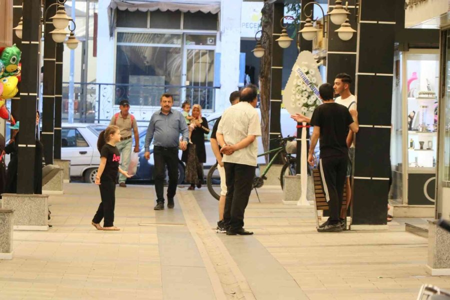 Döviz Piyasasındaki Hareketlilik Gurbetçiyi Altın Yatırımına Yöneltti