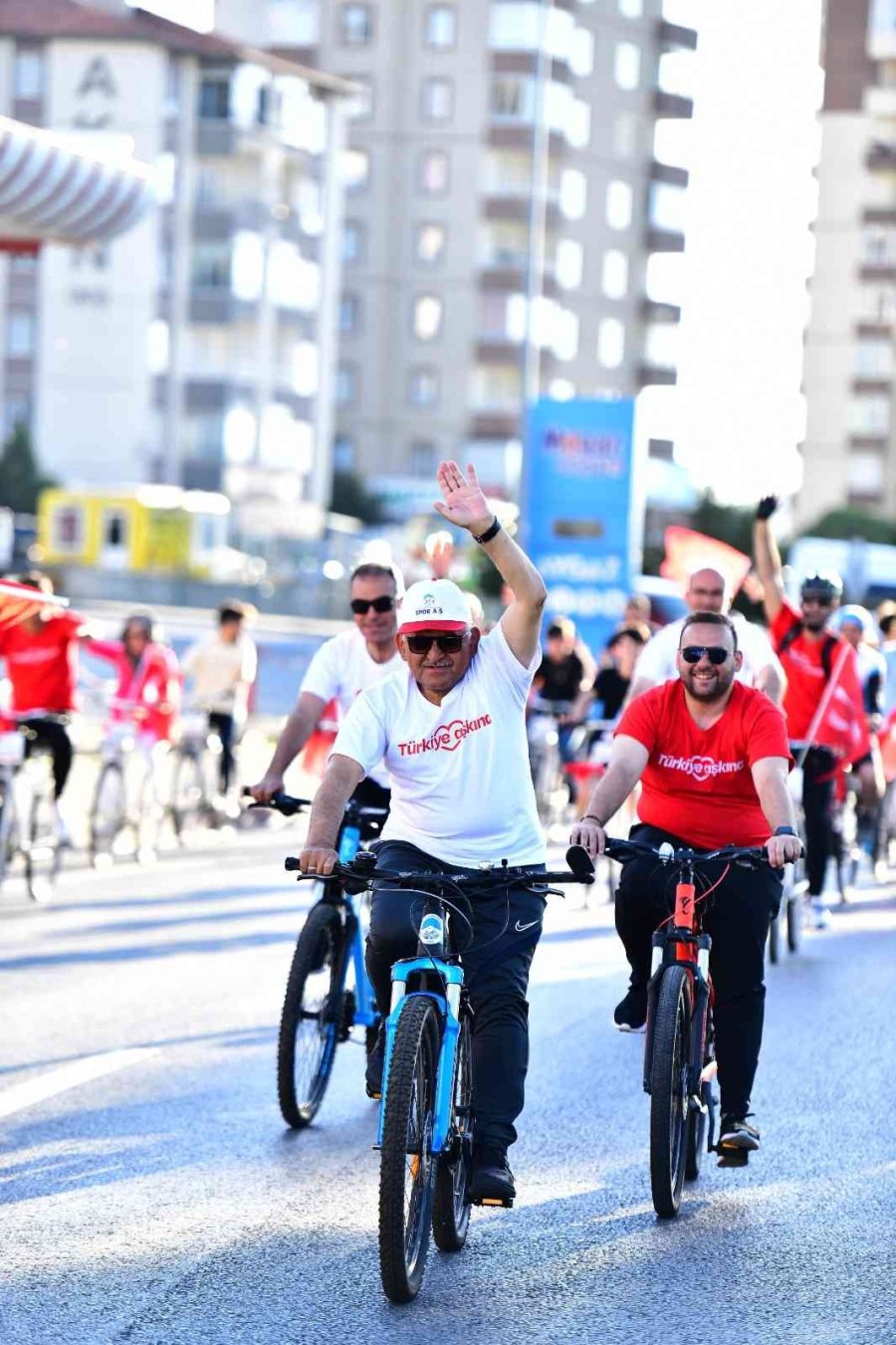 Başkan Büyükkılıç, ’türkiye Aşkına’ Pedalladı