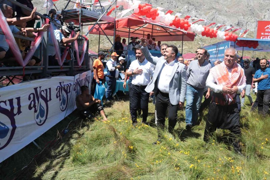 Kırkpınar’ın Rövanşı Gökbel Yağlı Güreşleri Başladı