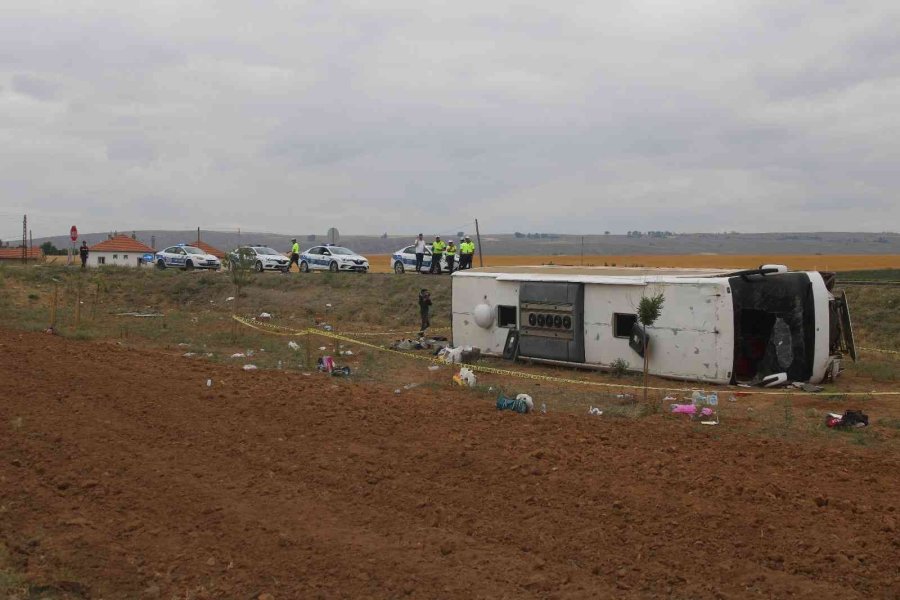 Kayseri’de Tur Otobüsü Devrildi: 31 Yaralı