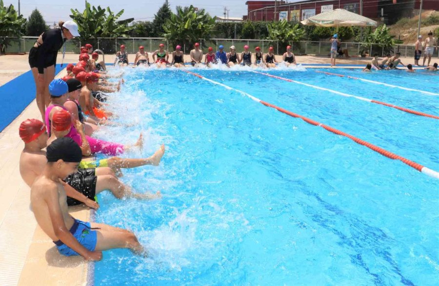 Toroslar’da İkinci Dönem Yüzme Kursları Başlıyor
