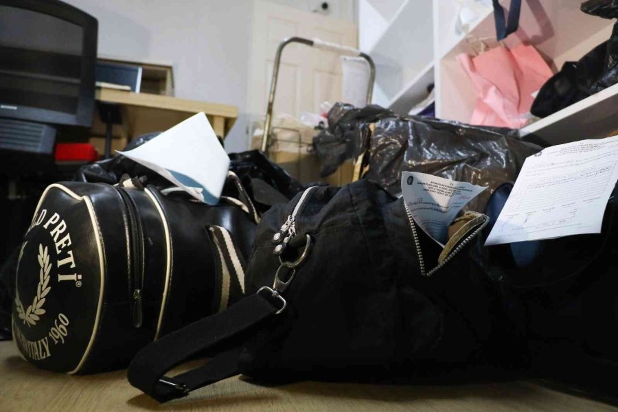 Toplu Taşımada Unutulan Eşyalar Arasında Yok Yok